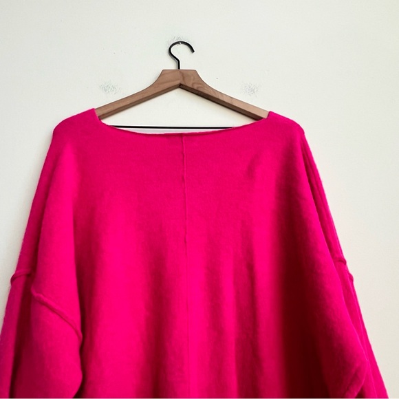 Evereve Rochelle Off Shoulder Pullover Sweater Fushia Pink Medium Relaxed Soft - Picture 14 of 16